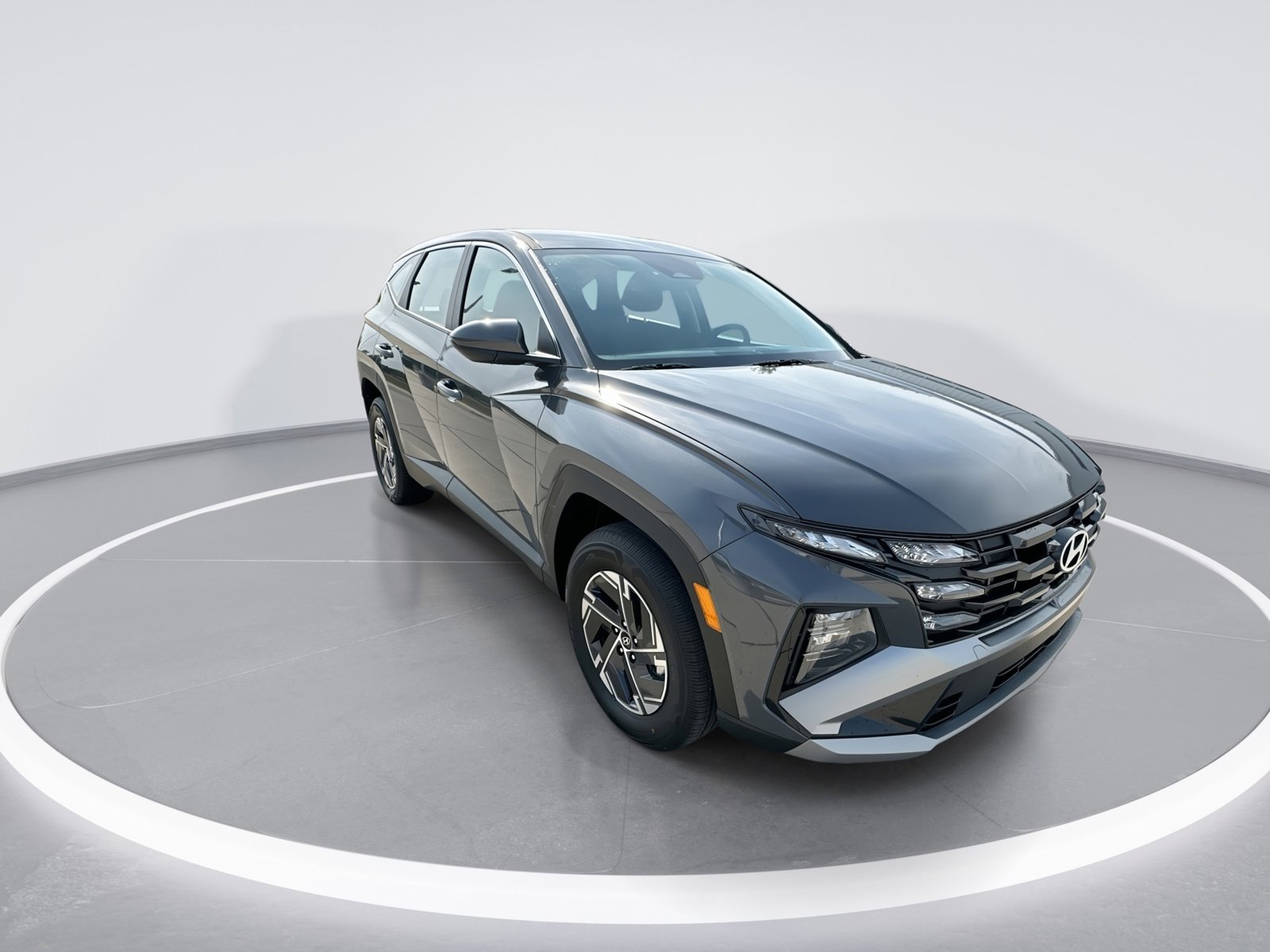 New 2026 Hyundai Tucson Blue SE AWD/4WD image 2