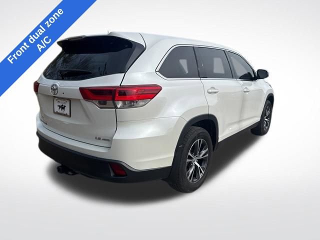 Used 2019 Toyota Highlander Plus image 2