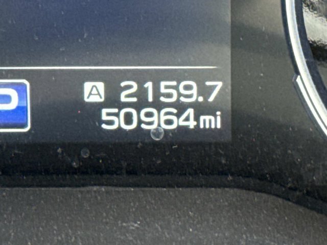 Used 2022 Subaru Ascent Touring AWD/4WD image 29
