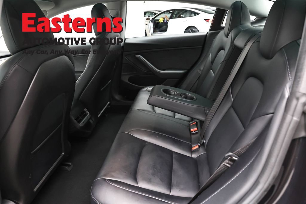 Used 2018 Tesla Model 3 Long Range image 16
