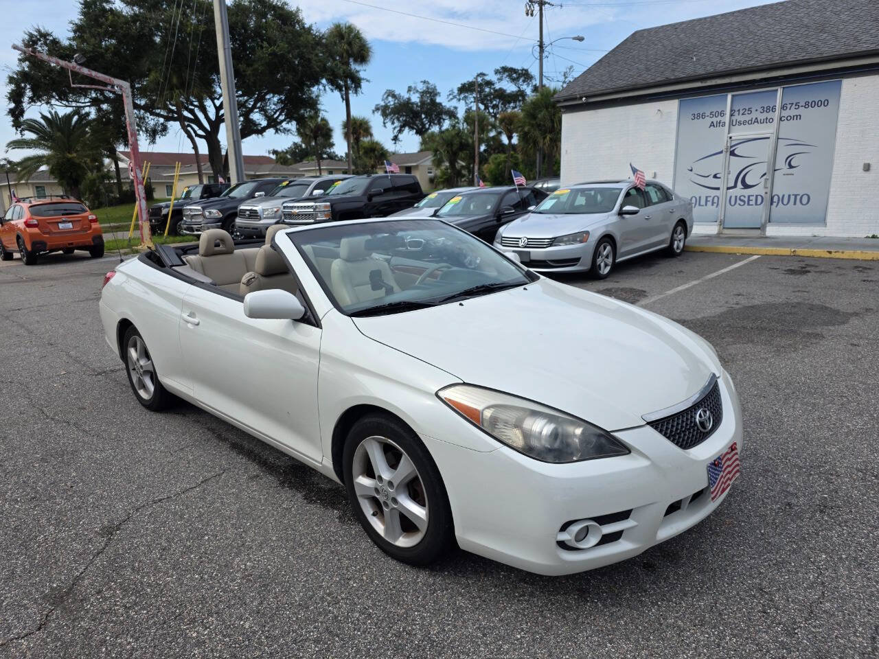 Used 2008 Toyota Solara SLE FWD image 2