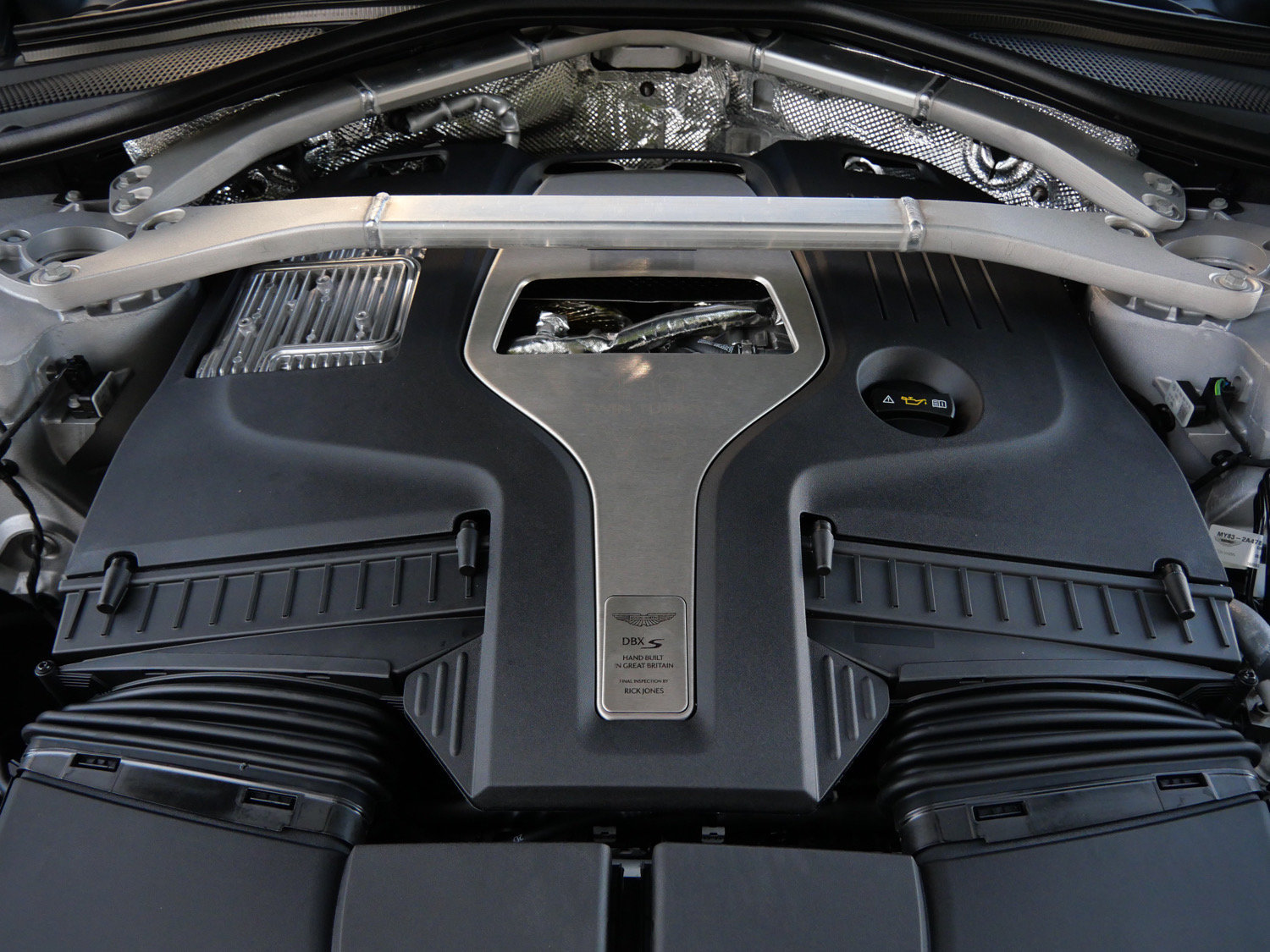 New 2026 Aston Martin DBX S AWD/4WD image 28