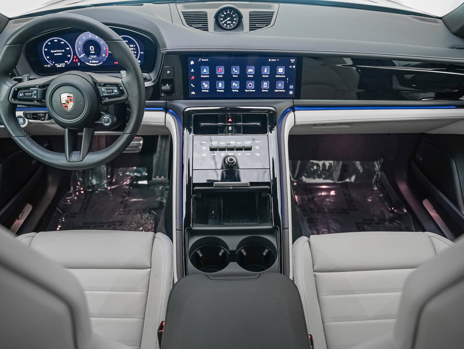 Certified 2025 Porsche Panamera 4S w/ Premium Package image 15