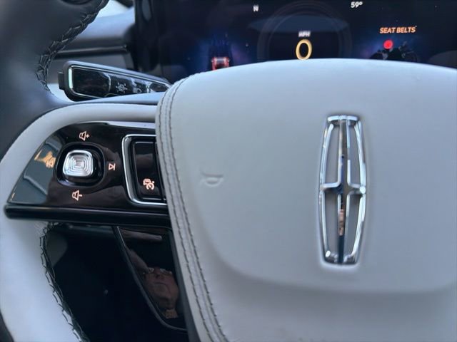 New 2026 Lincoln Aviator AWD image 26