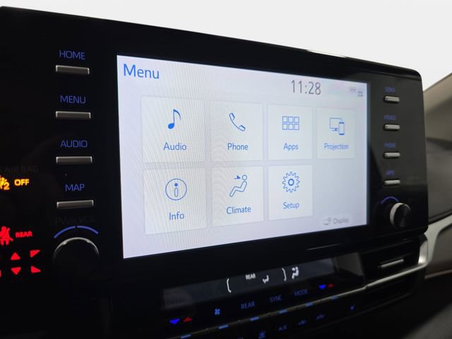 Certified 2024 Toyota Sienna XLE FWD image 20