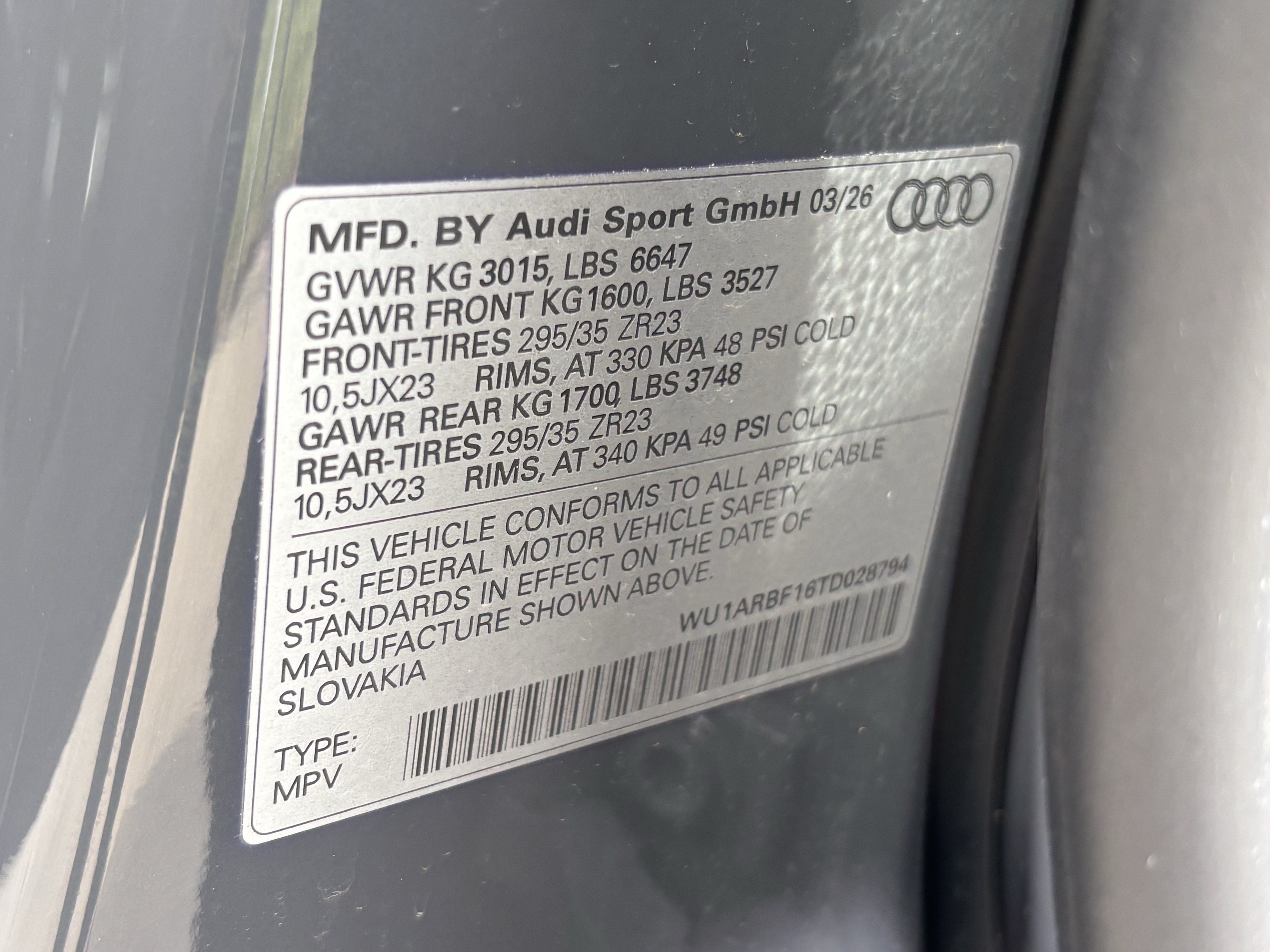Certified 2026 Audi RS Q8 performance AWD/4WD image 37