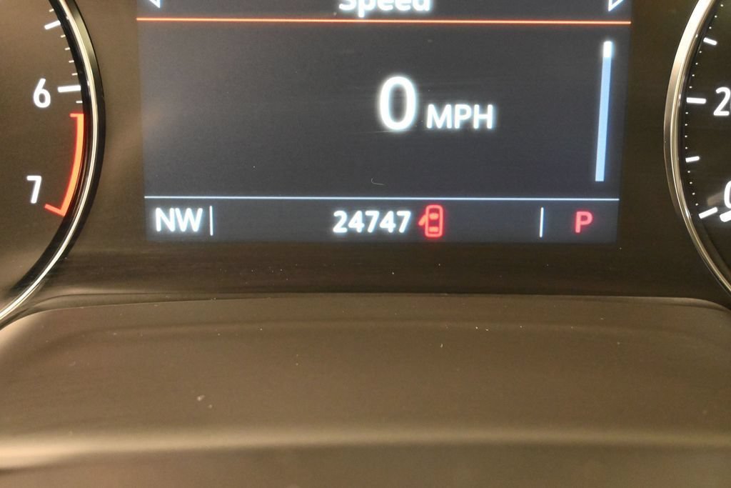 Used 2023 Buick Envision Preferred FWD image 35