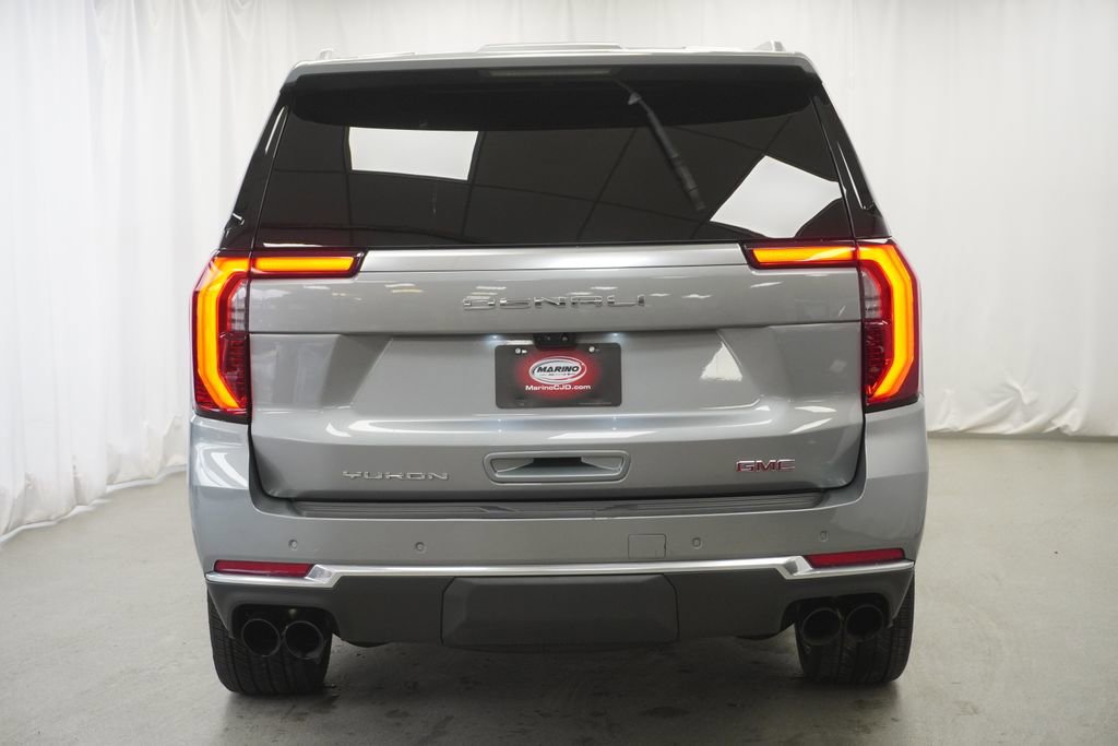 Used 2025 GMC Yukon Denali w/ Denali Reserve Package image 11