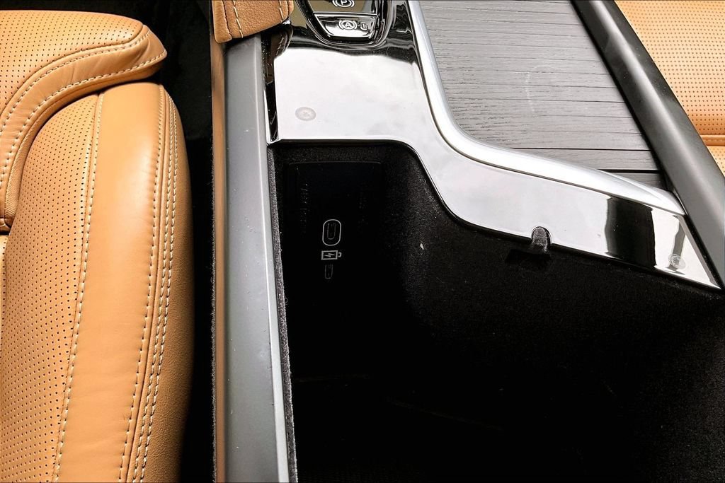 Certified 2024 Volvo XC90 B6 Ultimate AWD/4WD image 34