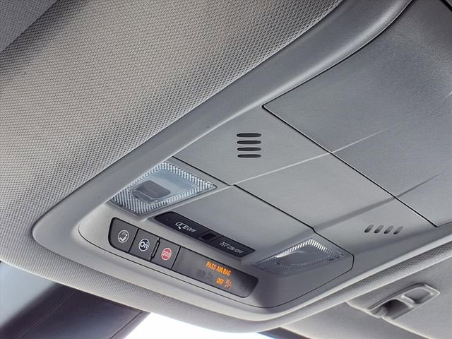 Used 2021 GMC Acadia SLE w/ Driver Convenience Package image 15