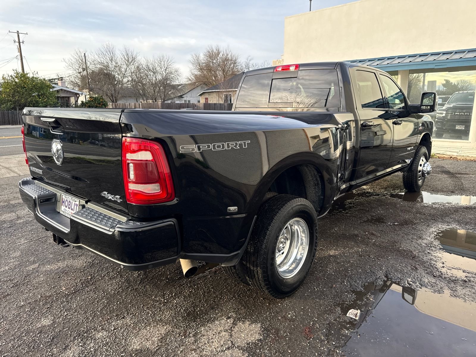 Used 2023 RAM 3500 Laramie image 5