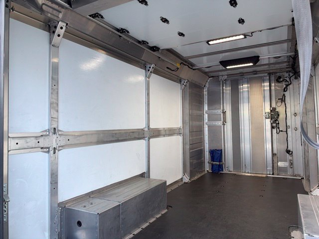 Used 2024 Chevrolet Brightdrop 600 w/ Commercial Equipment Package AWD/4WD image 10
