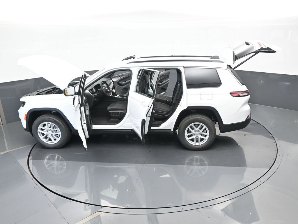 Used 2024 Jeep Grand Cherokee L Laredo w/ Luxury Tech Group I image 58