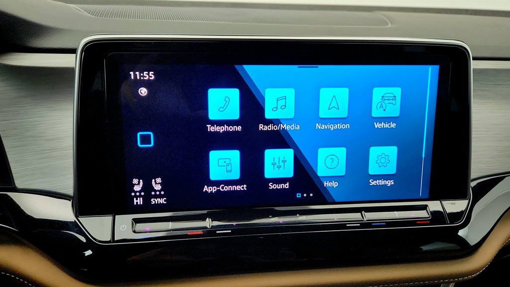 Used 2024 Volkswagen Atlas Cross Sport SE w/ Panoramic Sunroof Package image 18