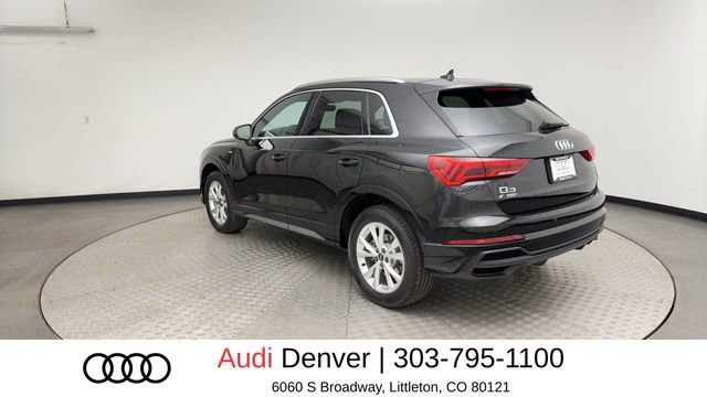 Used 2025 Audi Q3 2.0T Premium w/ Convenience Package AWD/4WD image 4