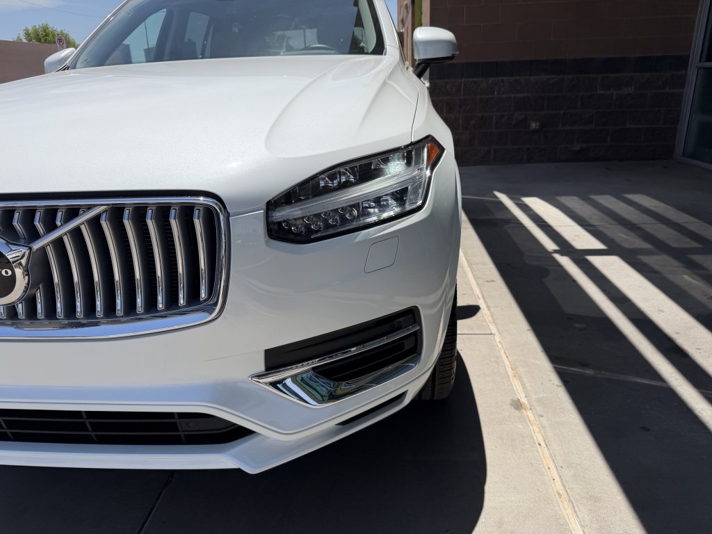 Used 2025 Volvo XC90 T8 Core w/ Protection Package Premier AWD/4WD image 11