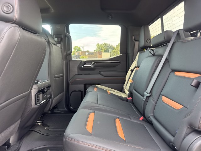 New 2026 GMC Sierra 1500 AT4 w/ AT4 Premium Package AWD/4WD image 11