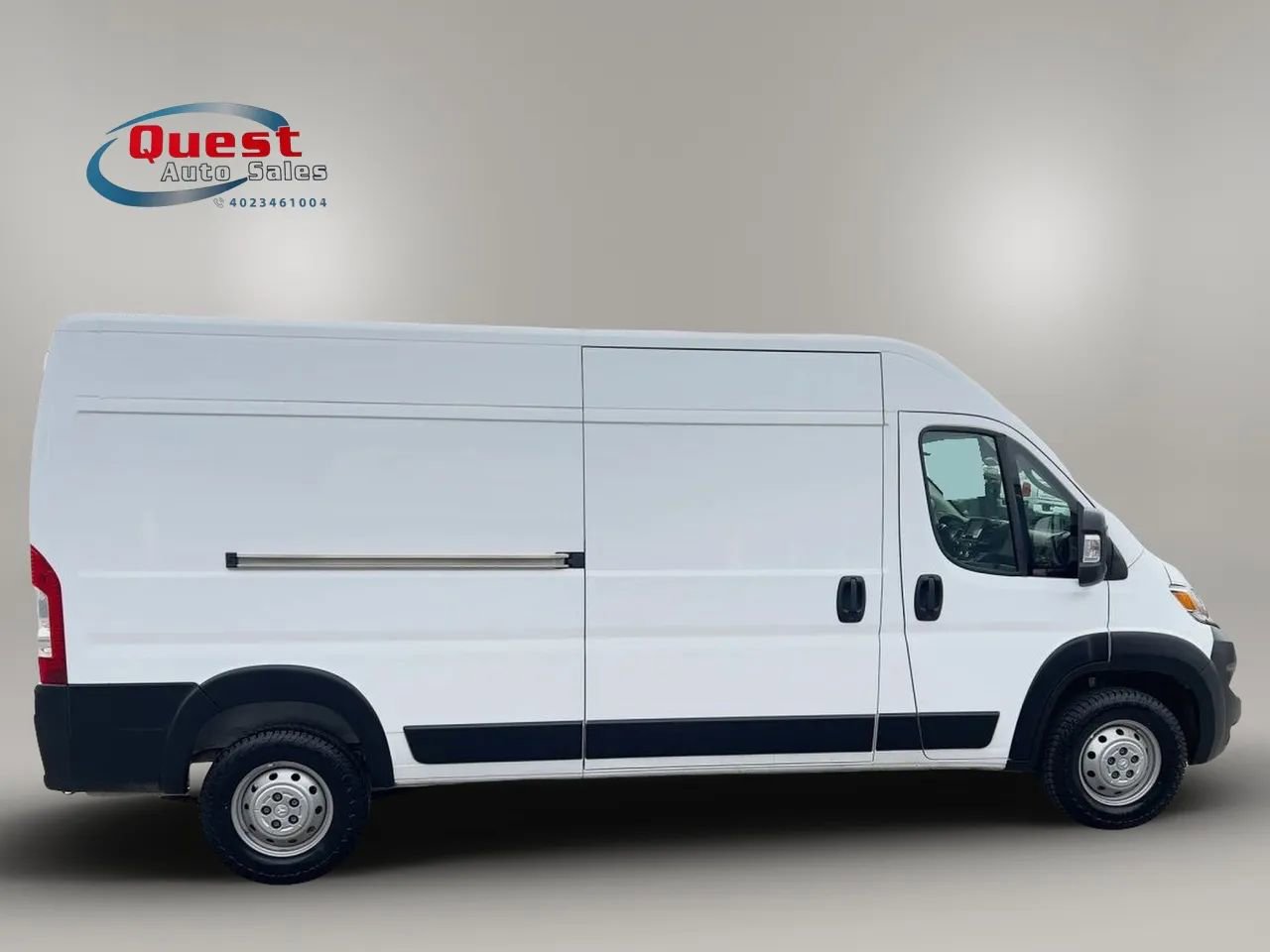 Used 2023 RAM ProMaster 2500 FWD image 2