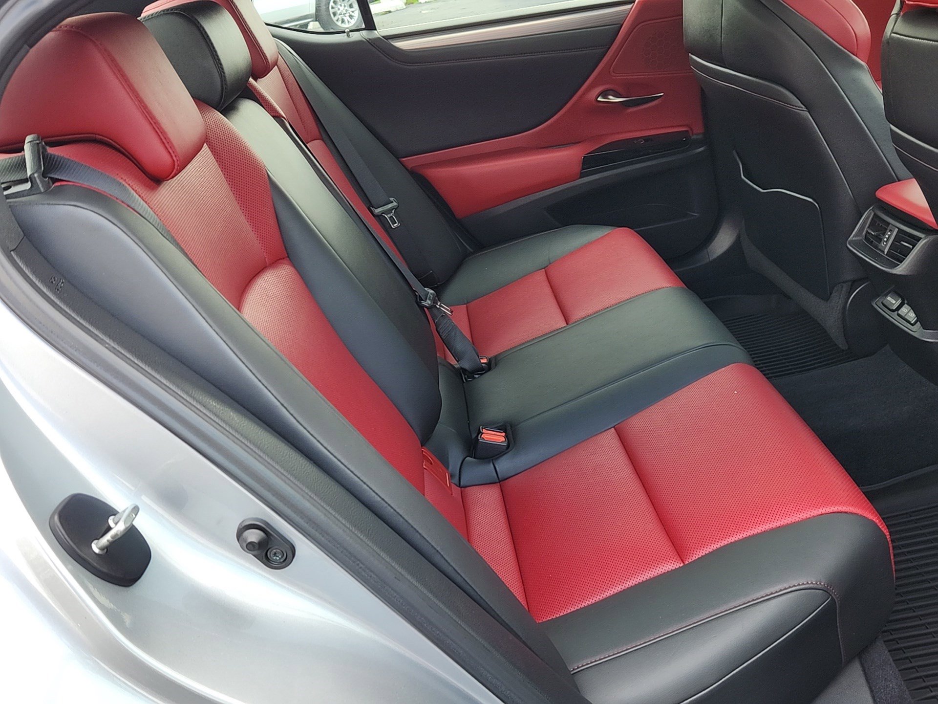 Used 2022 Lexus ES 350 F Sport image 28