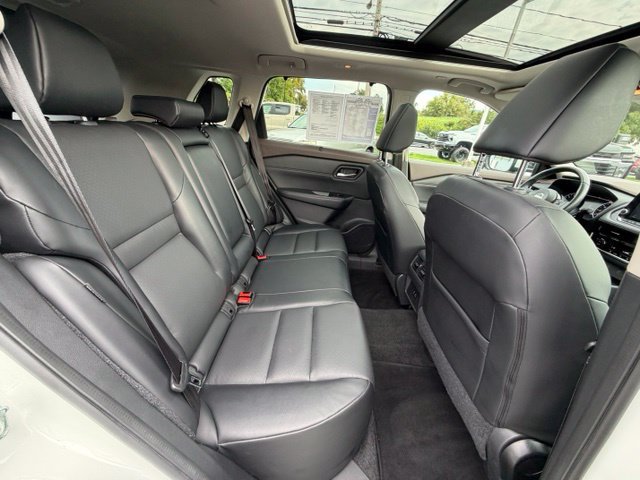 Used 2022 Nissan Rogue SV w/ SV Premium Package AWD/4WD image 36