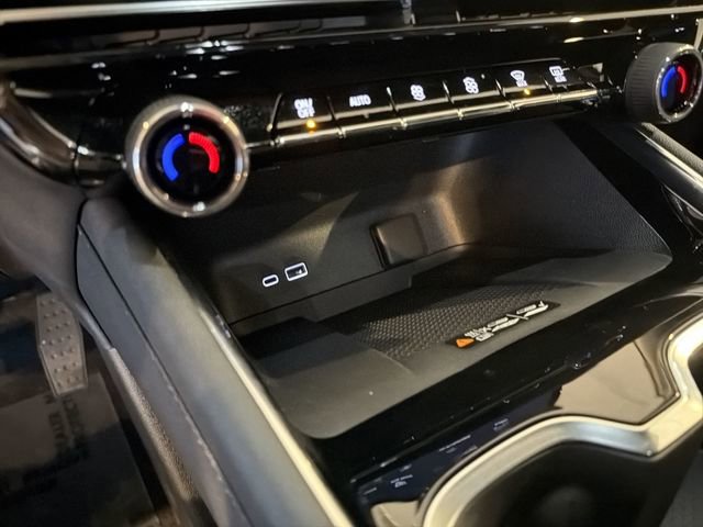 New 2026 Chevrolet Traverse LT w/ Midnight/Sport Edition image 30