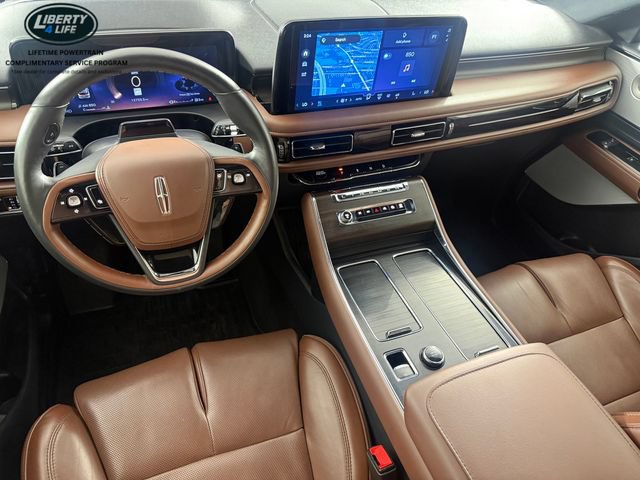 Used 2025 Lincoln Aviator Reserve w/ Equipment Group 201A AWD/4WD image 32
