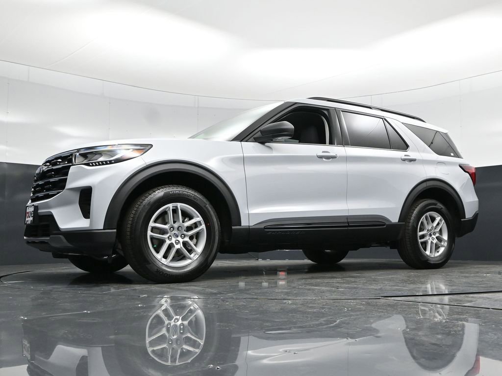 New 2026 Ford Explorer Active image 58