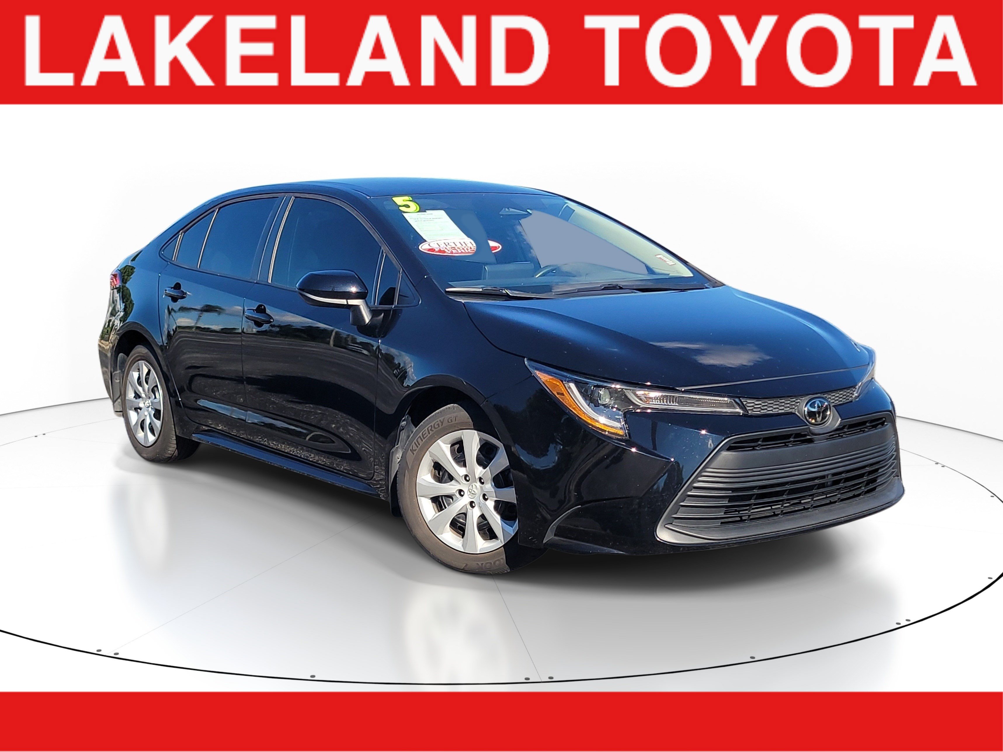 Certified 2025 Toyota Corolla LE FWD image 1