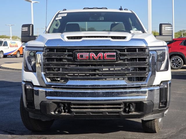New 2025 GMC Sierra 3500 Pro w/ Convenience Package image 13