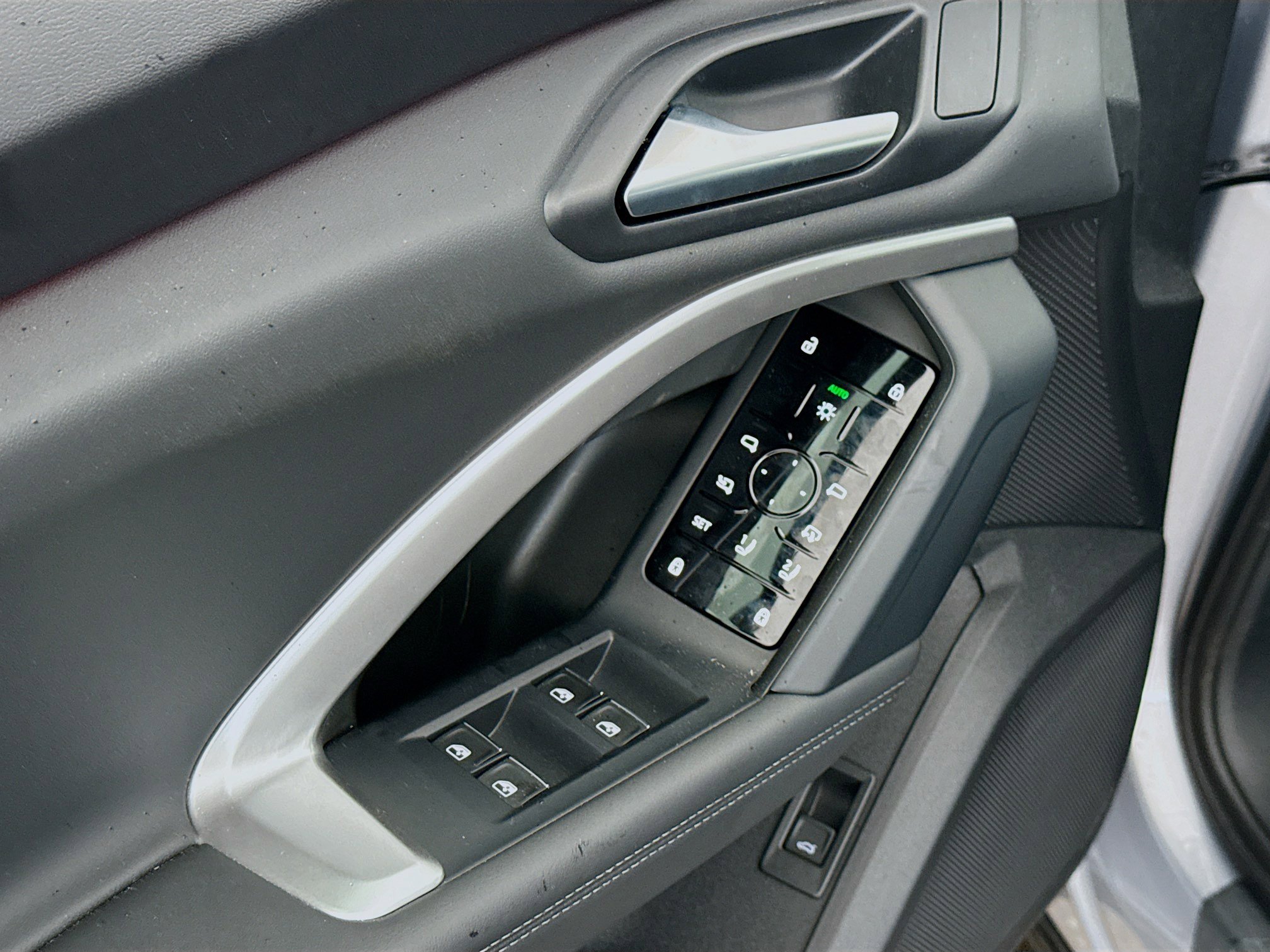 New 2025 Audi Q5 Premium image 22