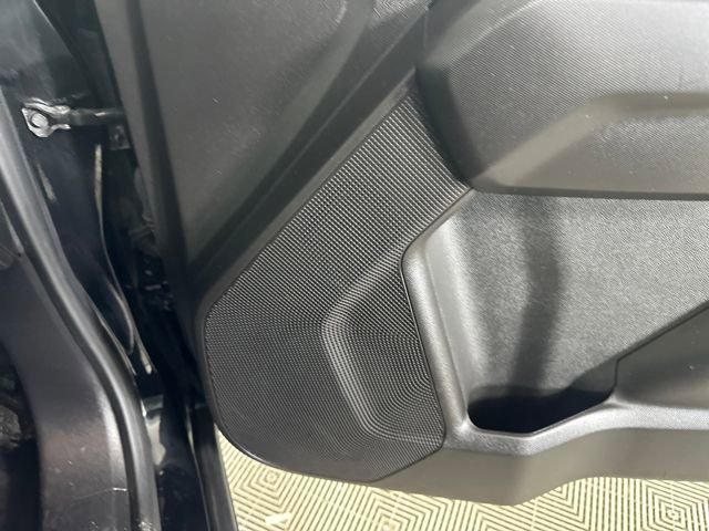 Used 2023 Chevrolet Colorado W/T image 29