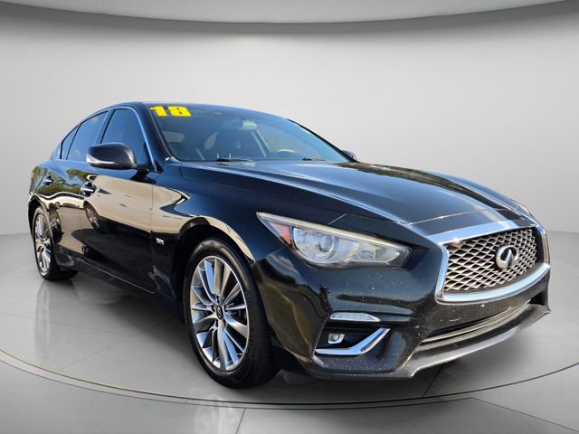 Used 2018 INFINITI Q50 Luxe w/ Essential Package (3.0T Luxe) AWD/4WD image 4