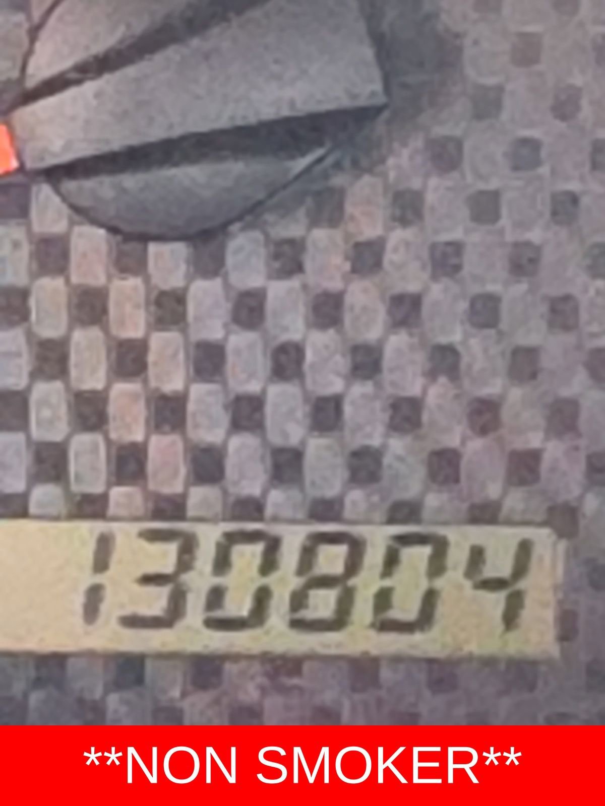 Used 2011 Toyota Tacoma PreRunner w/ SR5 Pkg #2 RWD image 2