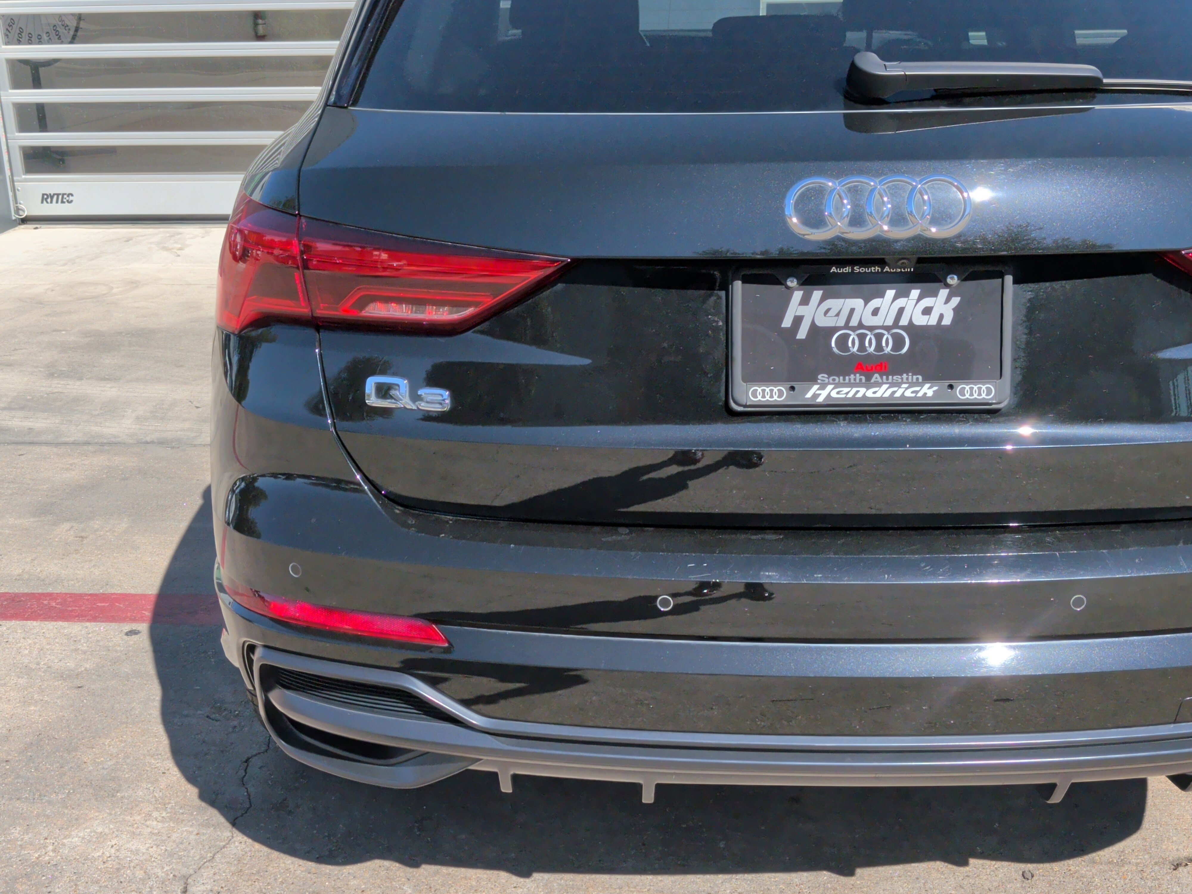 Used 2020 Audi Q3 2.0T Prestige w/ Prestige Package image 14