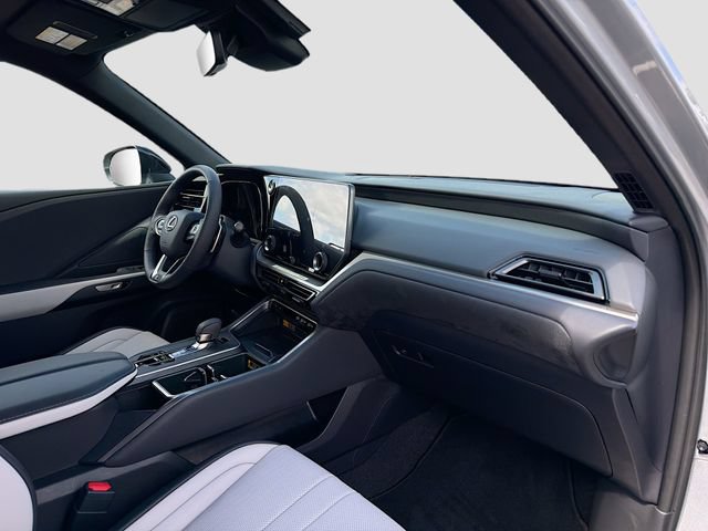 New 2026 Lexus TX 500h AWD image 15