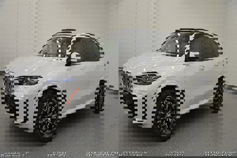 Used 2024 BMW X5 xDrive40i w/ Executive Package image 4