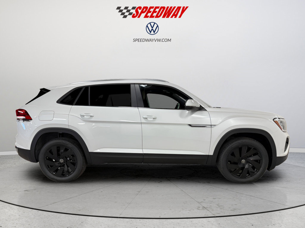 New 2026 Volkswagen Atlas Cross Sport SE image 8
