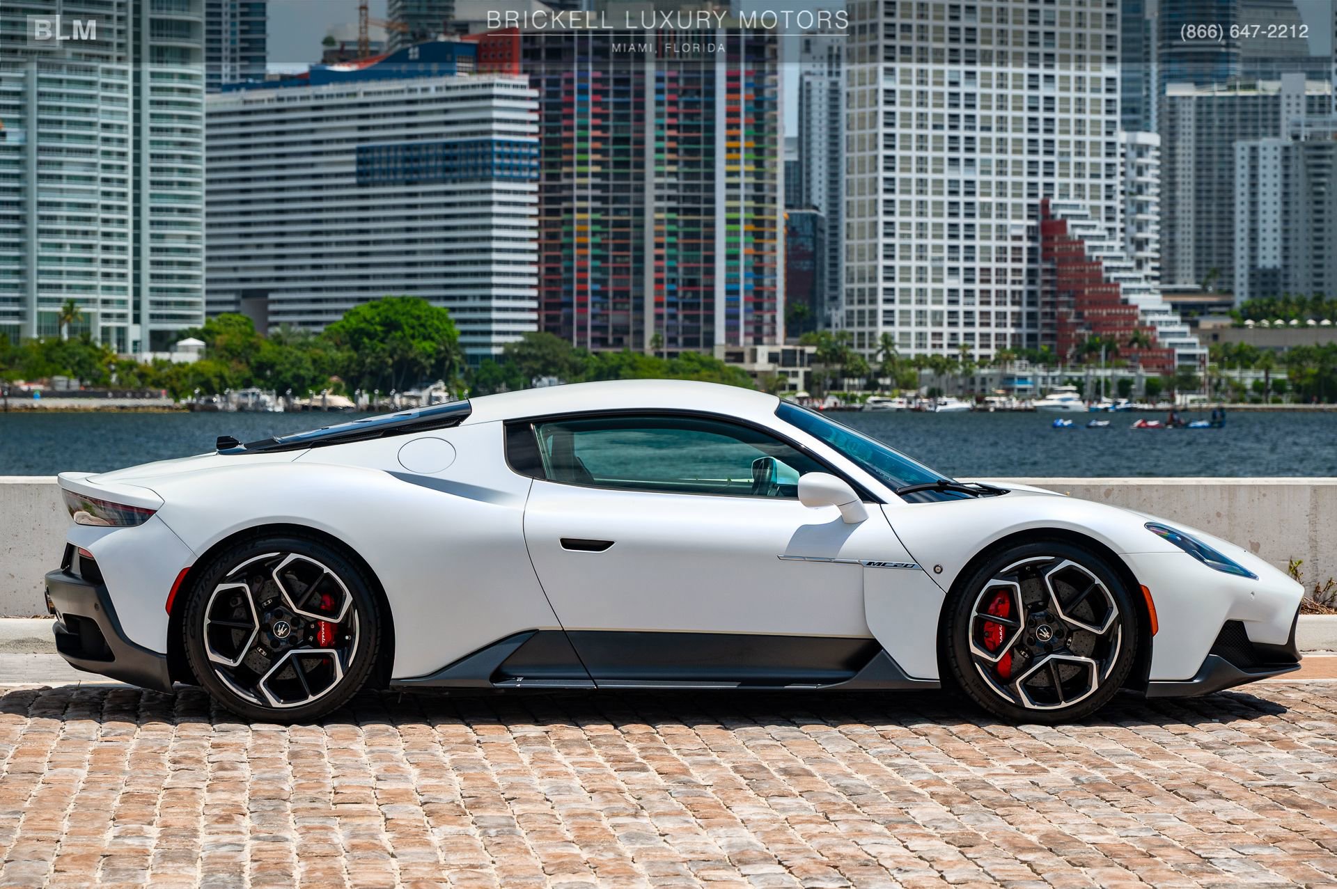 Used 2022 Maserati MC20 Coupe image 13