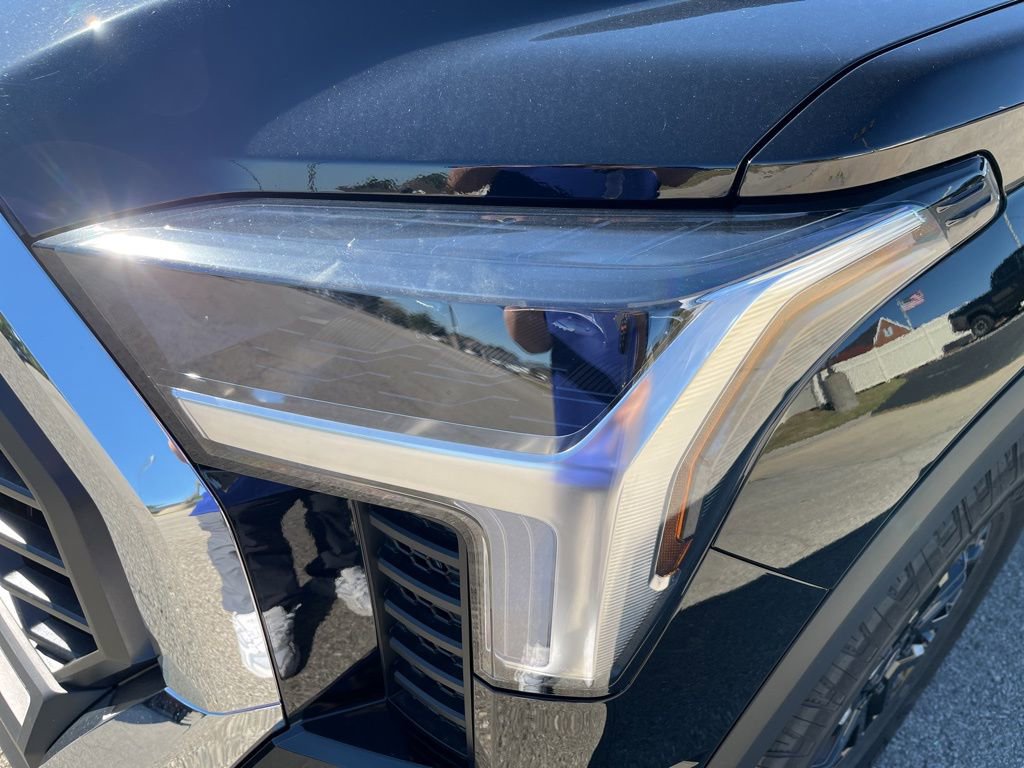New 2026 Toyota Tundra SR5 image 36