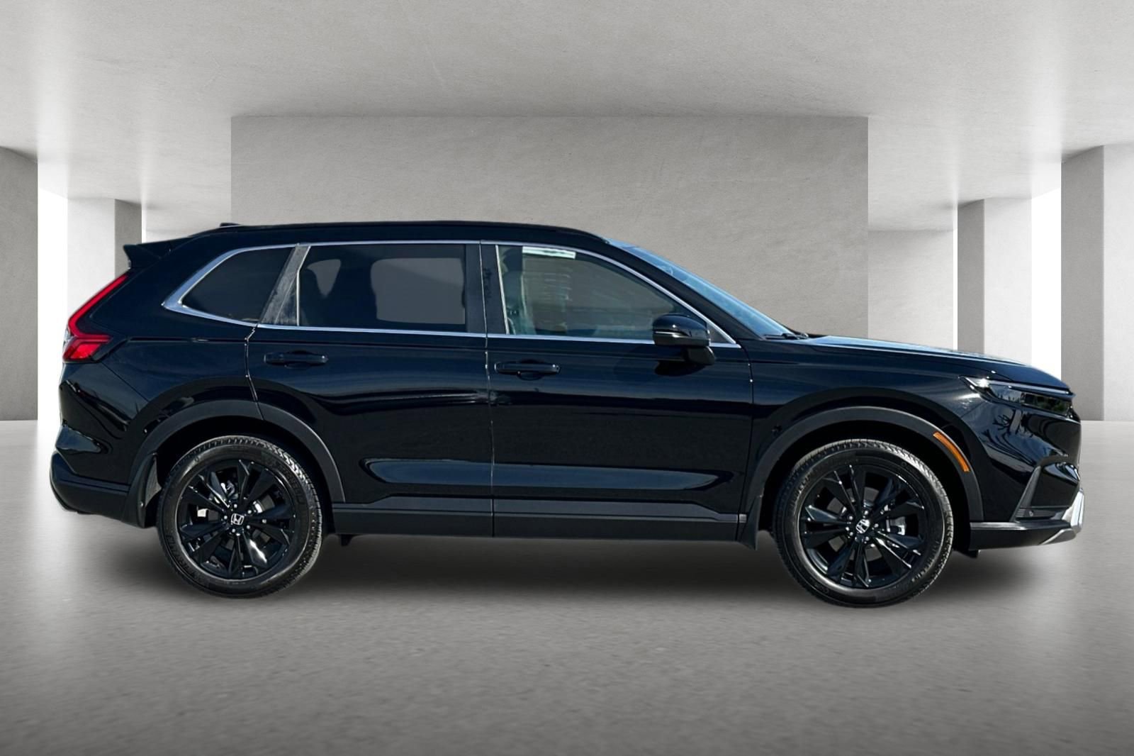 Certified 2024 Honda CR-V Sport Touring image 3
