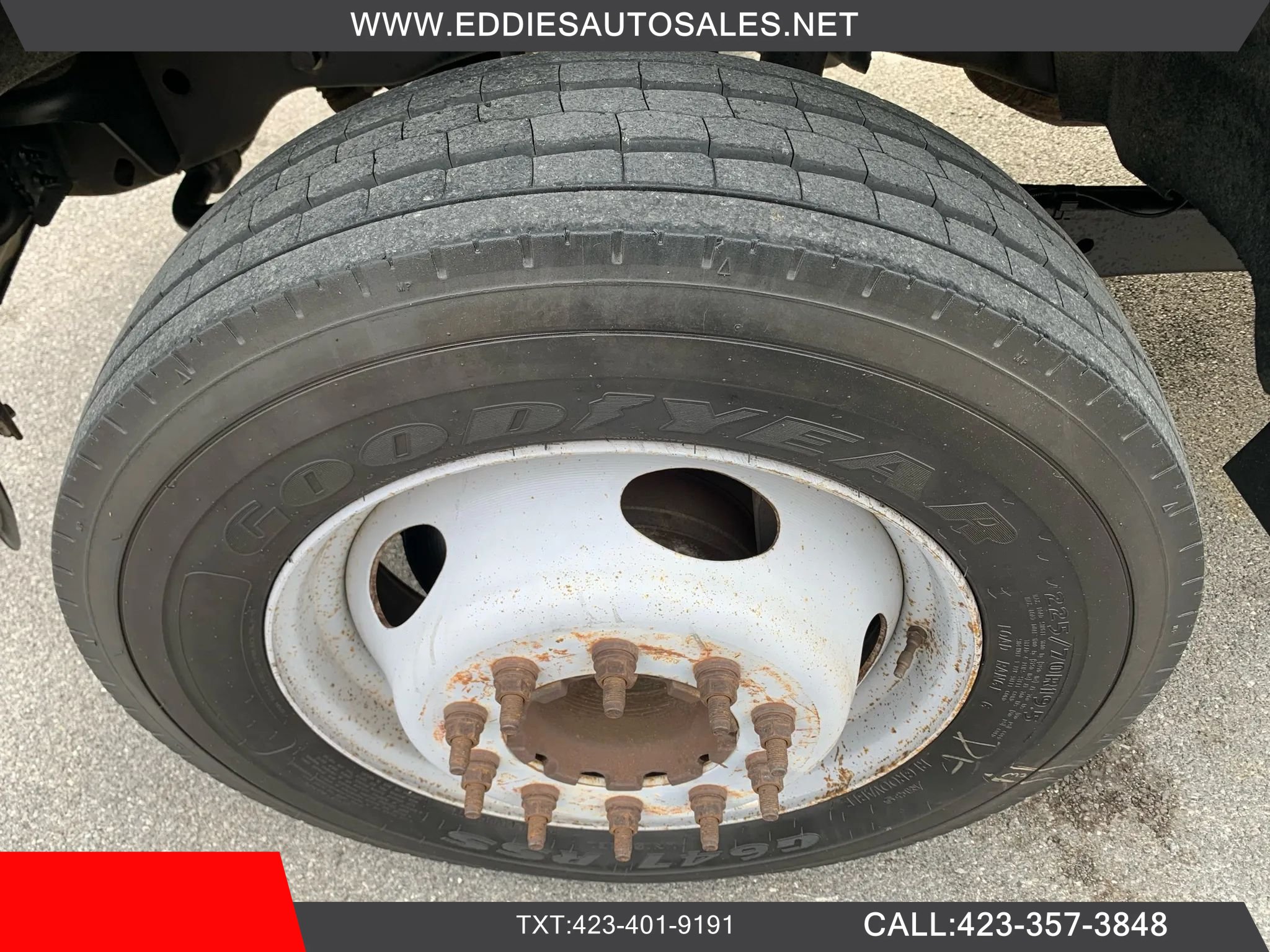Used 2011 Ford F550 2WD Crew Cab Super Duty w/ Trailer Tow Pkg image 36