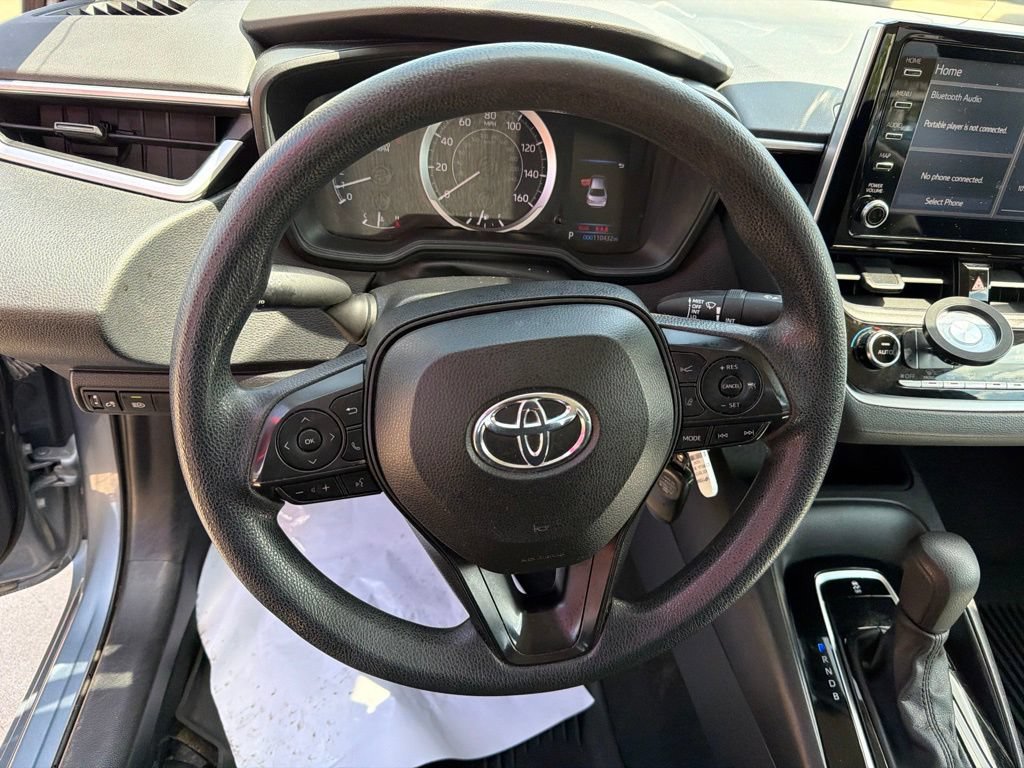 Used 2020 Toyota Corolla LE FWD image 17