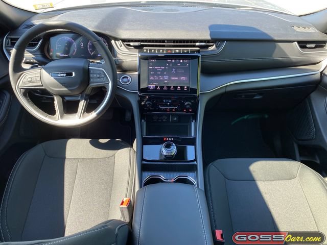 New 2026 Jeep Grand Cherokee Laredo X AWD/4WD image 9