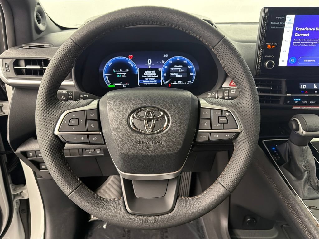 Used 2026 Toyota Sienna Limited FWD image 26