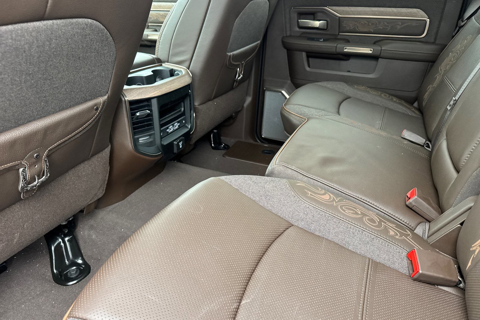 New 2026 RAM 3500 Longhorn image 11