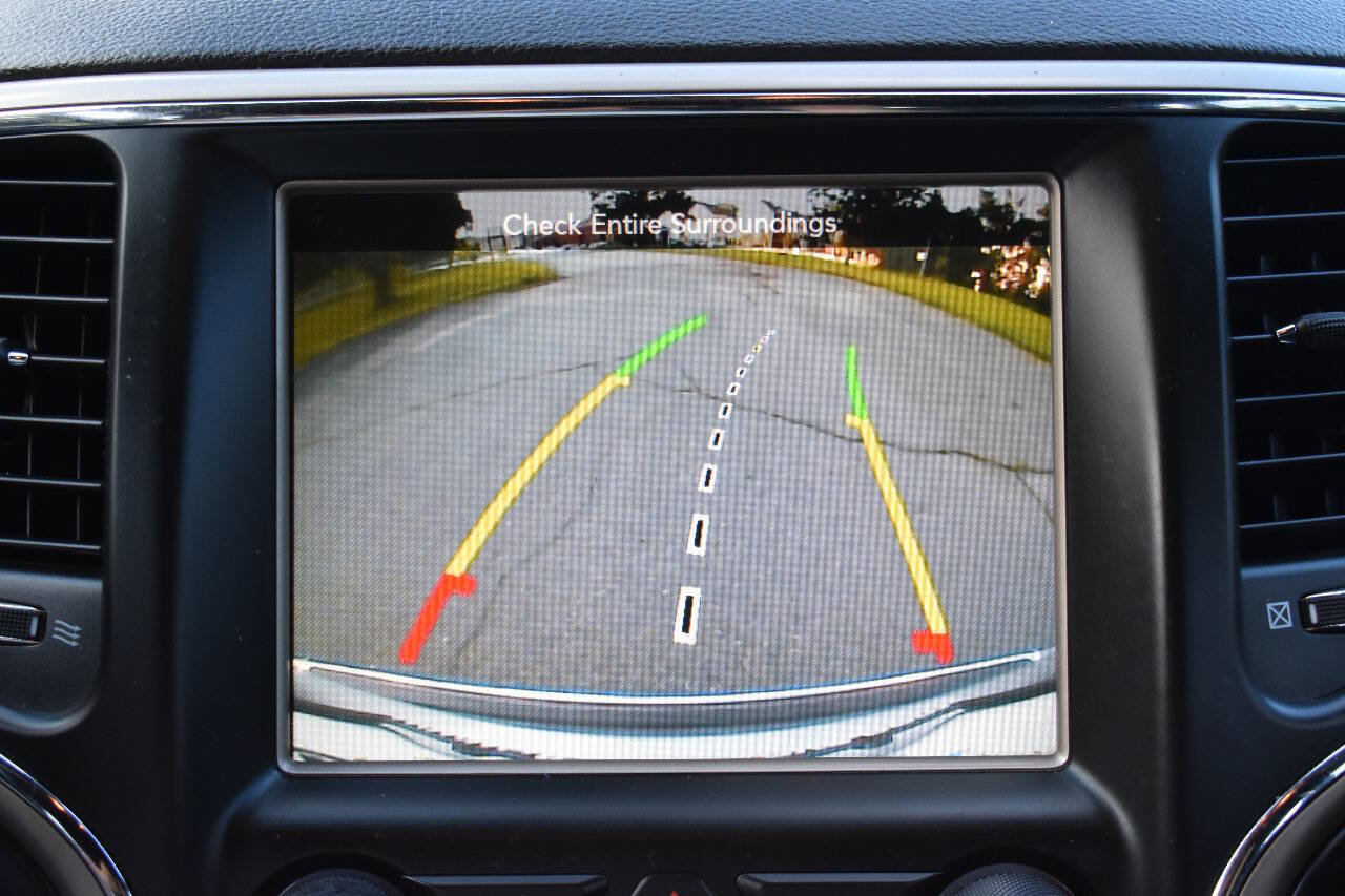 Used 2014 Jeep Grand Cherokee Limited image 27