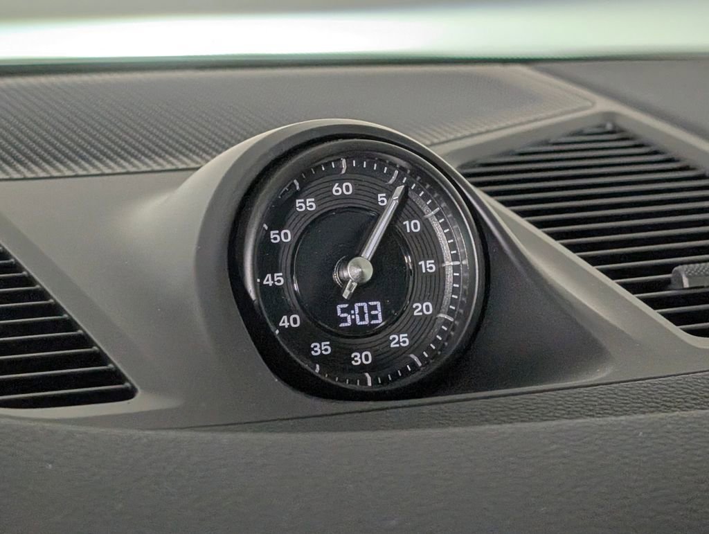 New 2026 Porsche Cayenne Coupe image 32