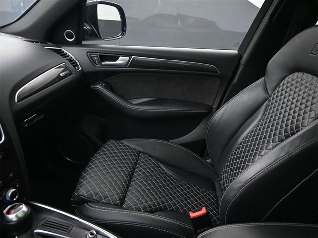 Used 2017 Audi SQ5 Prestige w/ Prestige Package image 13