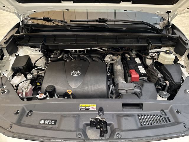 Used 2021 Toyota Highlander Platinum image 31