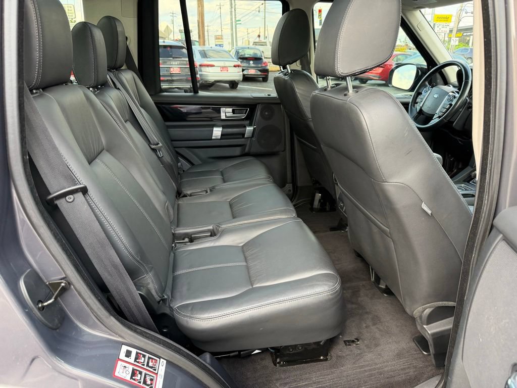 Used 2016 Land Rover LR4 HSE LUX AWD/4WD image 27